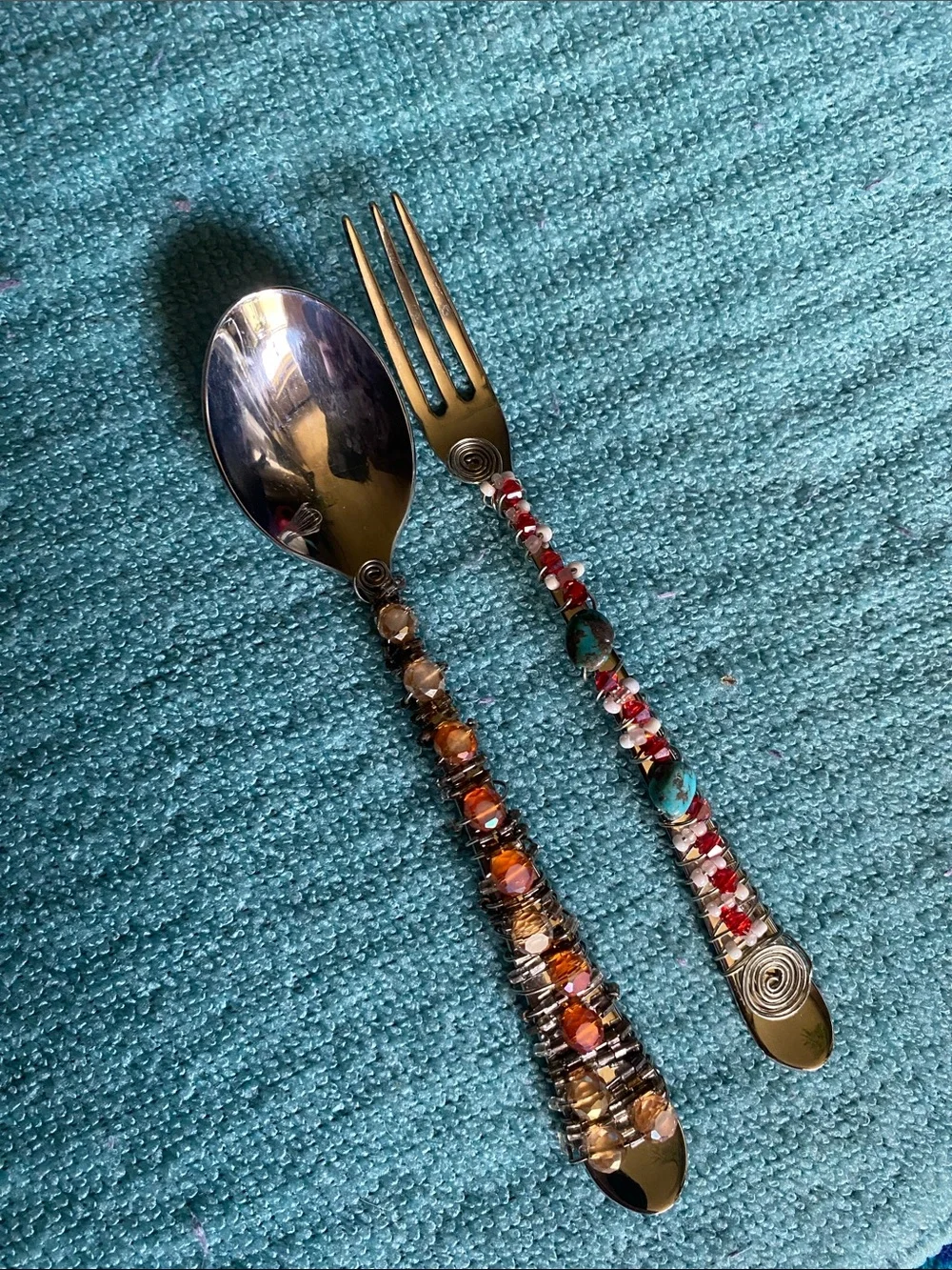GS 18/10 Handcrafted Wire-Wrapped Beaded Spoon and Fork  Set - Multicolor Accent